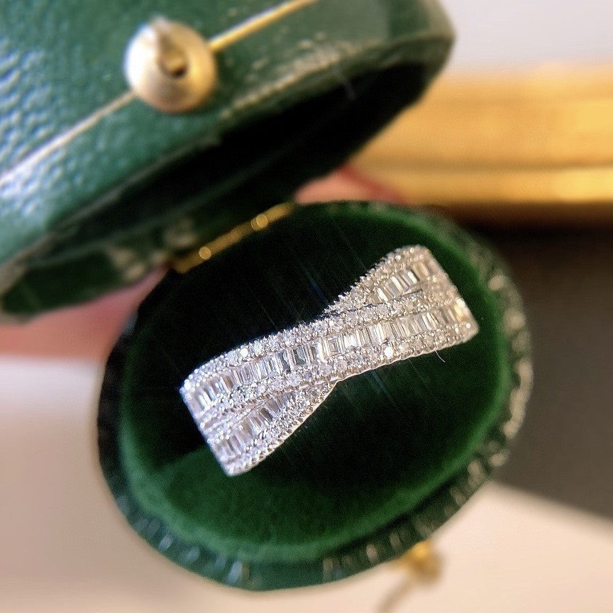 Niche 925 Silver Refined Rhinestone Ring